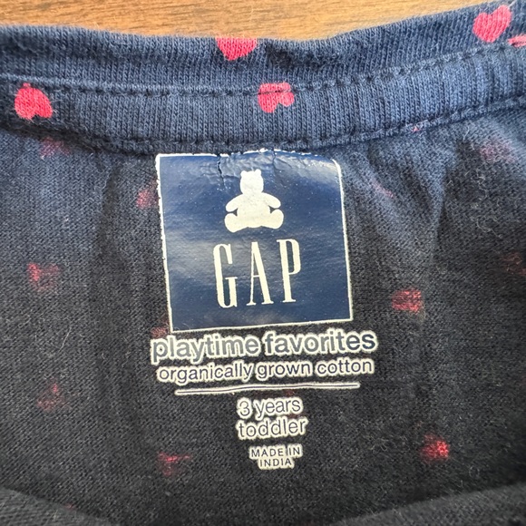 GAP | Toddler Long Sleeve Shirt - Picture 3 of 3